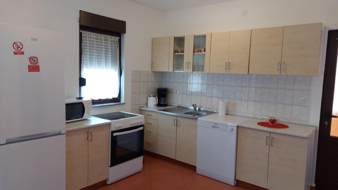 شقة بولا  في Apartman Porat المظهر الخارجي الصورة